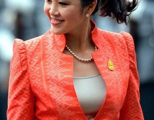 老外娶泰国女明星小说,老外邂逅泰国女神的浪漫传奇